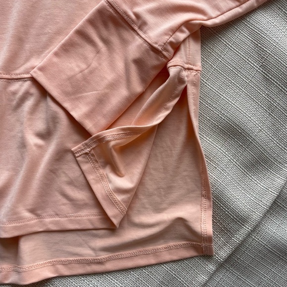 Women's Avia Long Sleeved Athleisure Top - Sz. S - Picture 3 of 3